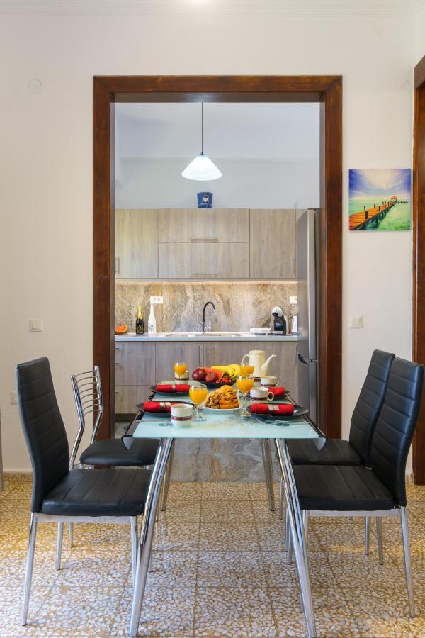 House For Families Near The Lake Ágios Nikolaos Exterior foto